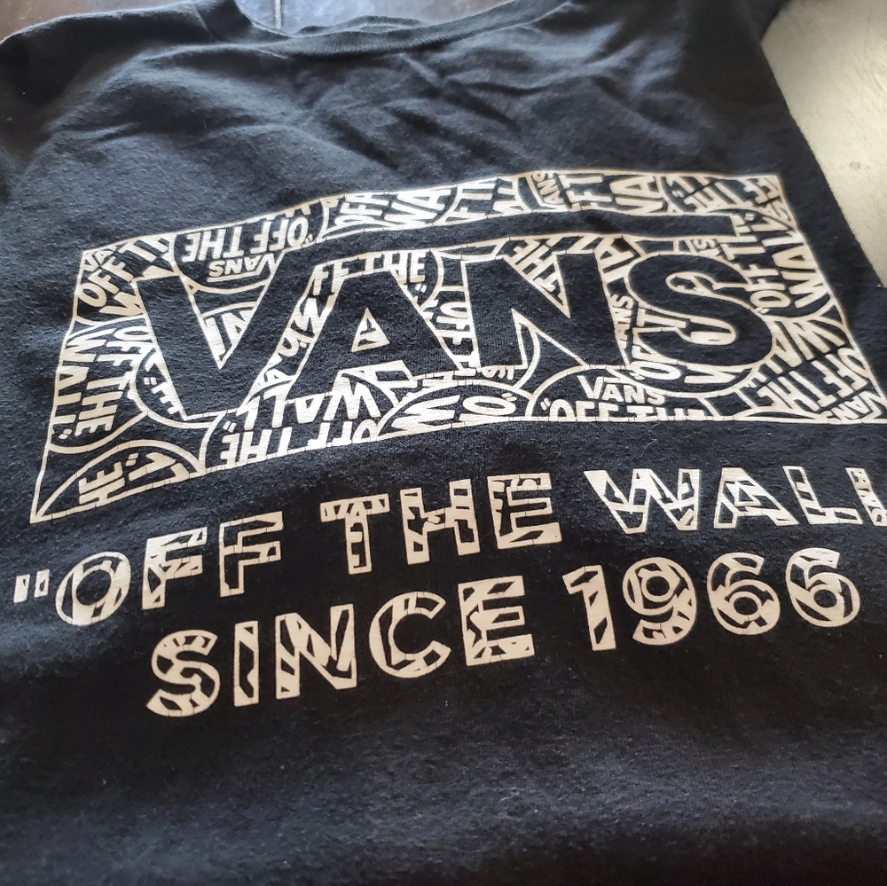 Mens vans tshirt